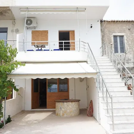 Joana'S Rooms Himare Exterior photo