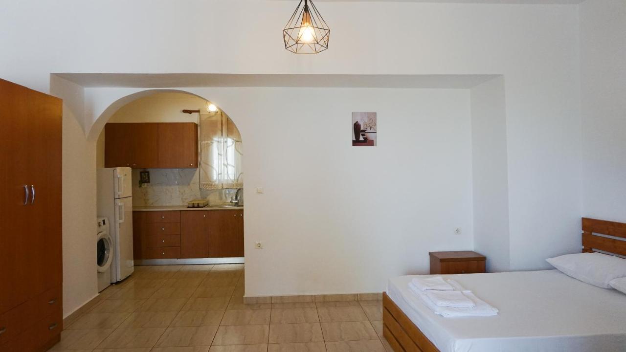 Joana's Himare